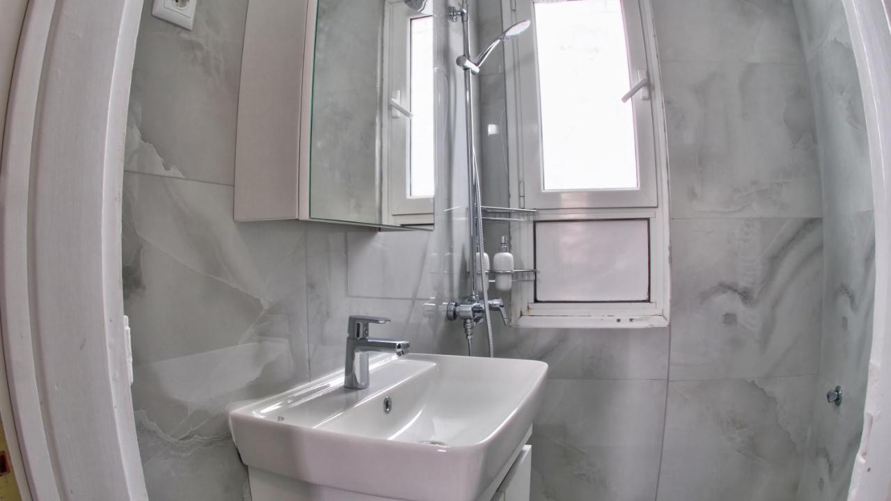 Heart-Warming Eleni Apartment In Corfu Town Buitenkant foto